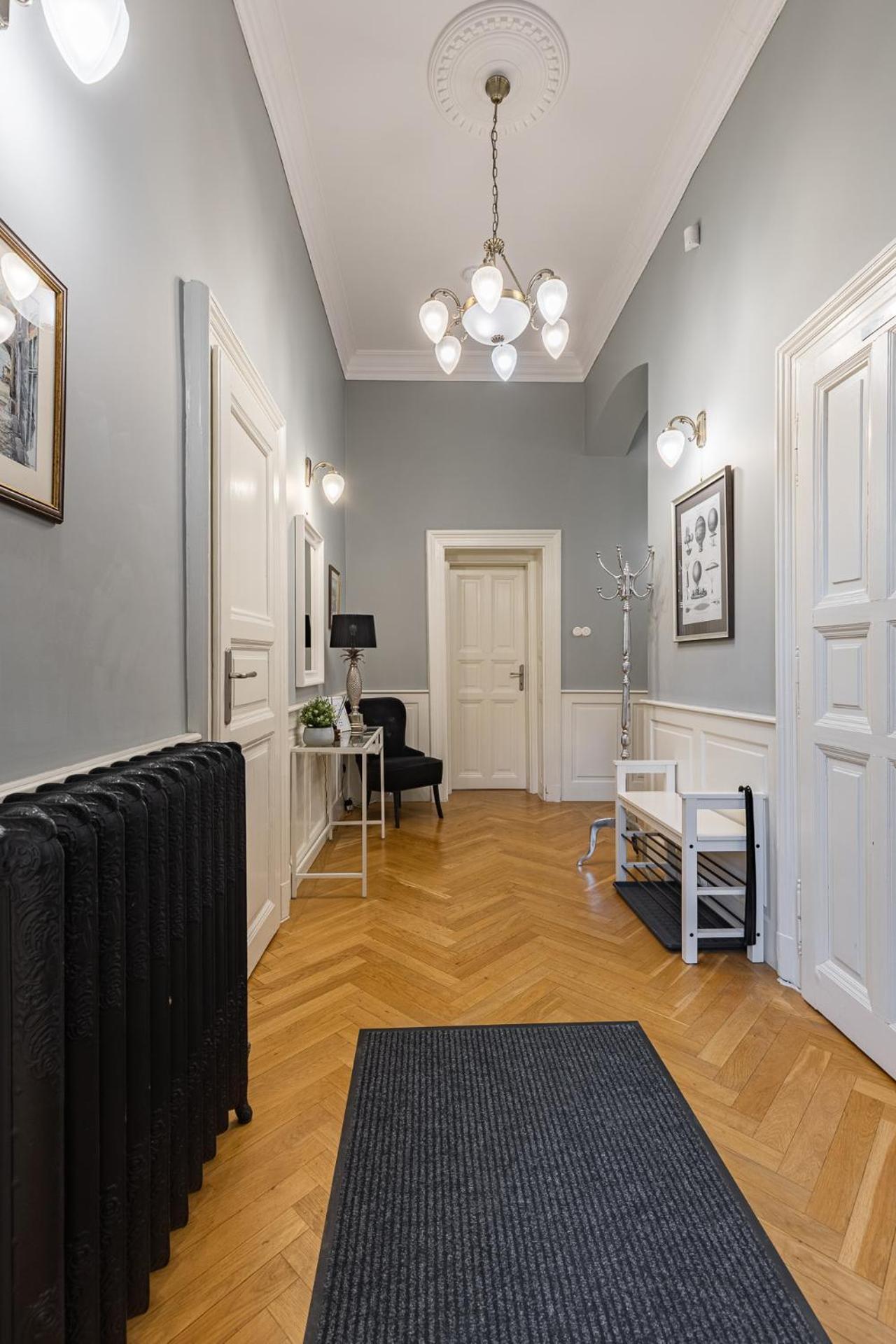 Spacious Victorian Residence By Grand Boulevard Budapest Eksteriør bilde