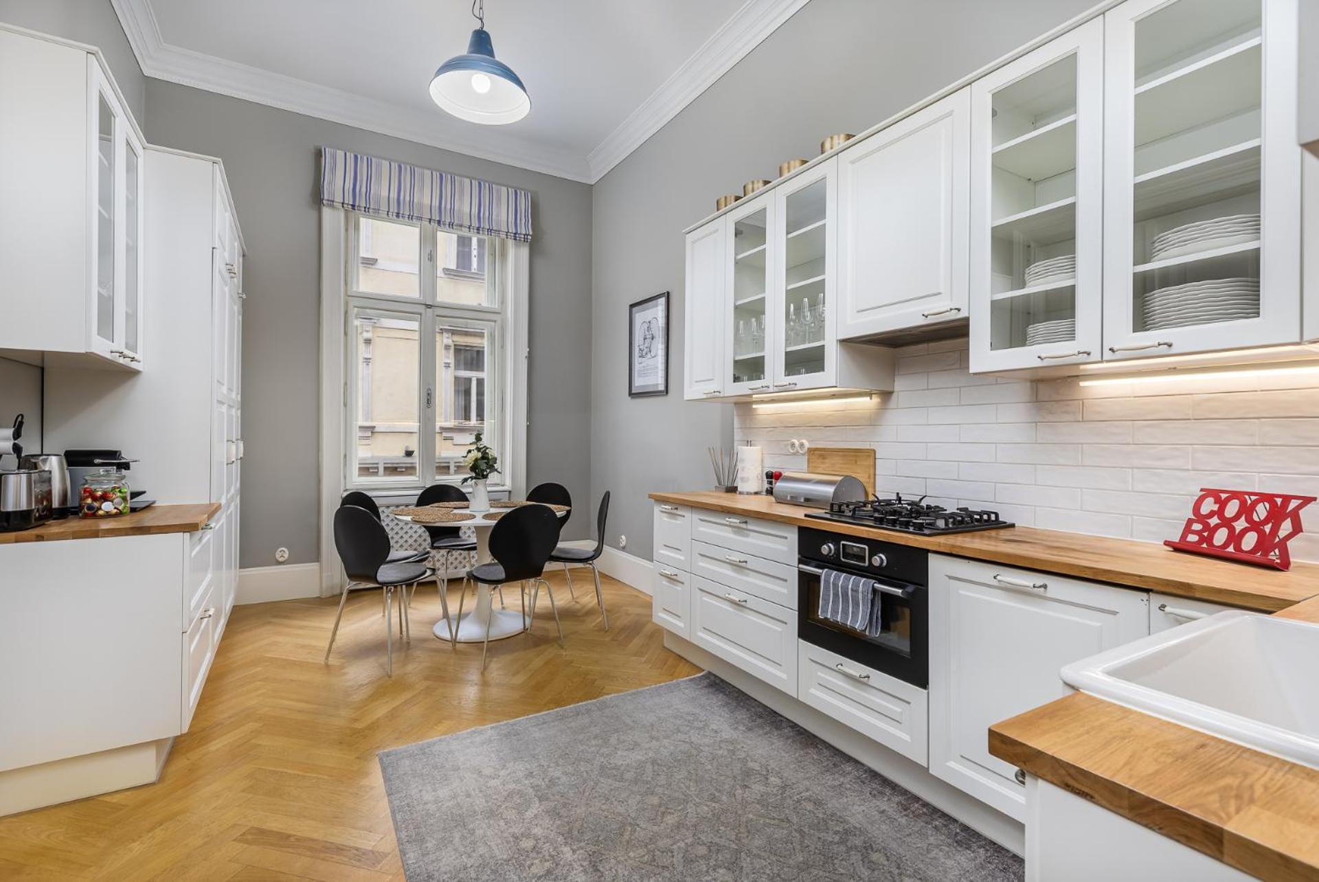 Spacious Victorian Residence By Grand Boulevard Budapest Eksteriør bilde
